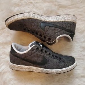 Nike casual sneakers